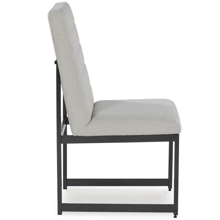 Tomtyn Dining Chair