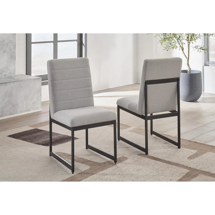 Tomtyn Dining Chair