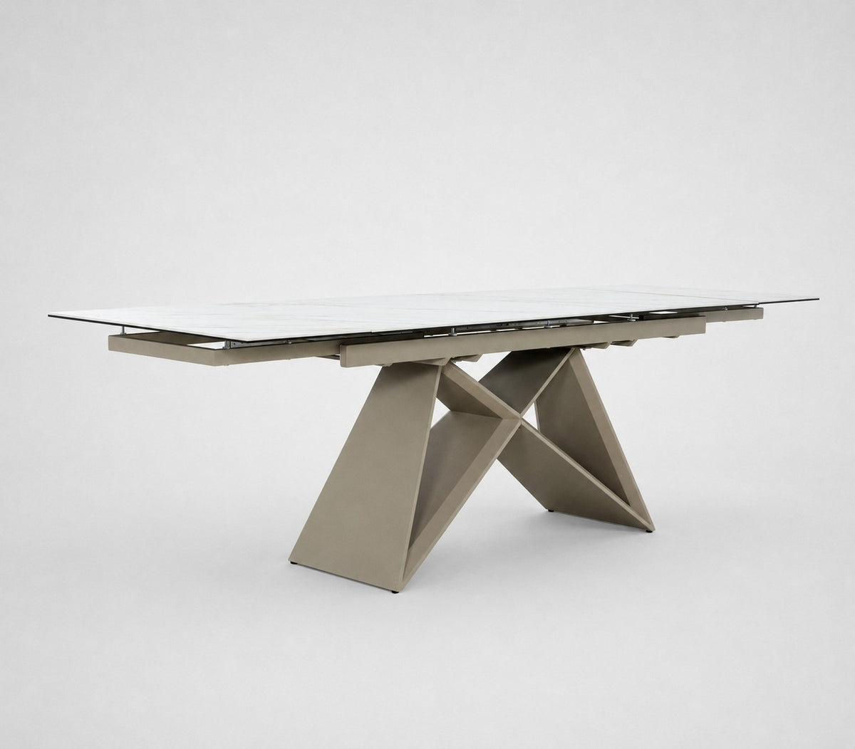 7006 Extendable Dining Table