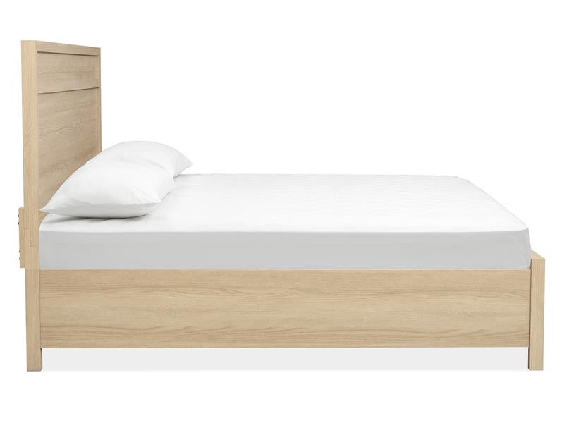 Merrifield Queen Panel Bed B5906-54