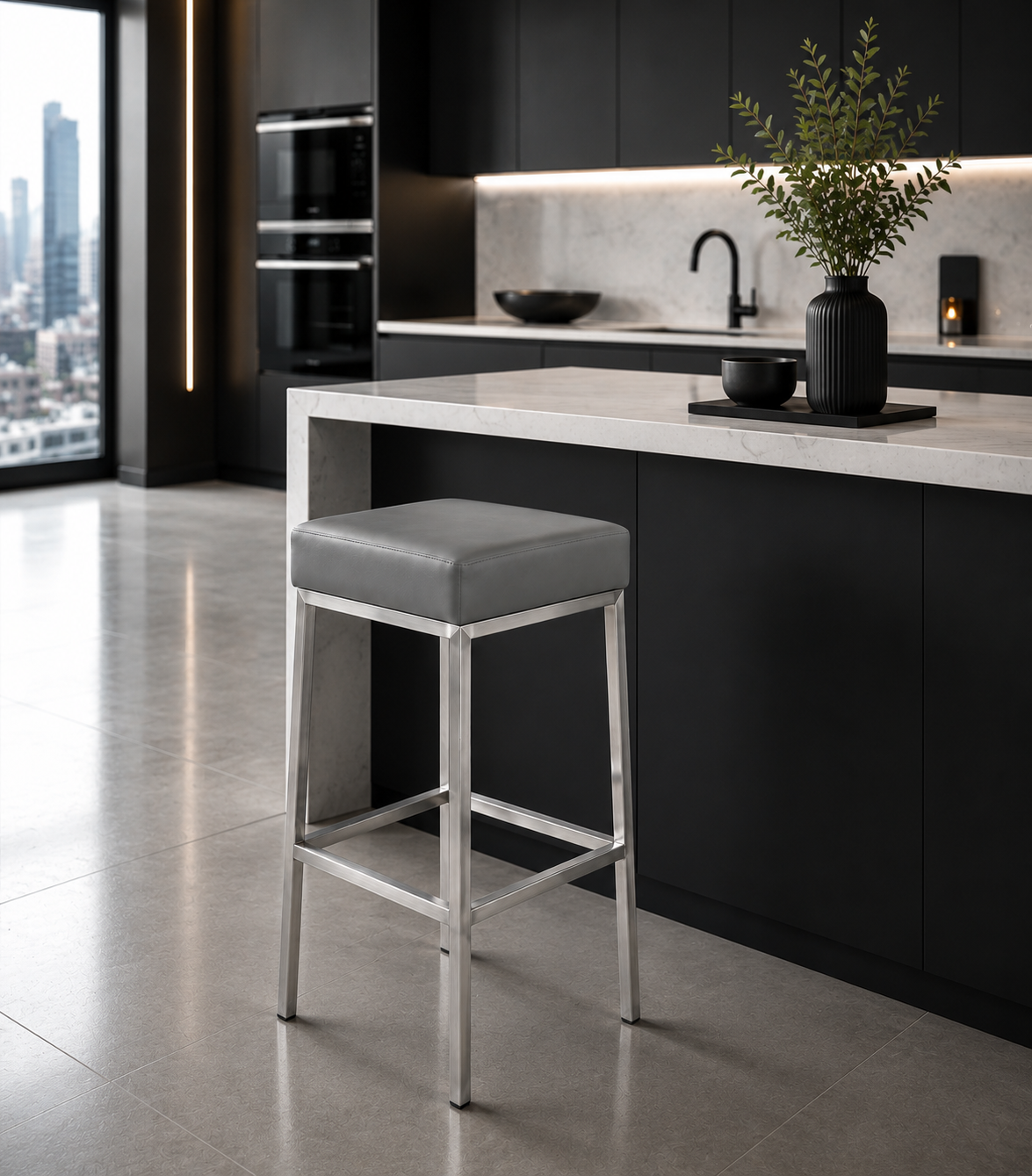 Lloyd Stool