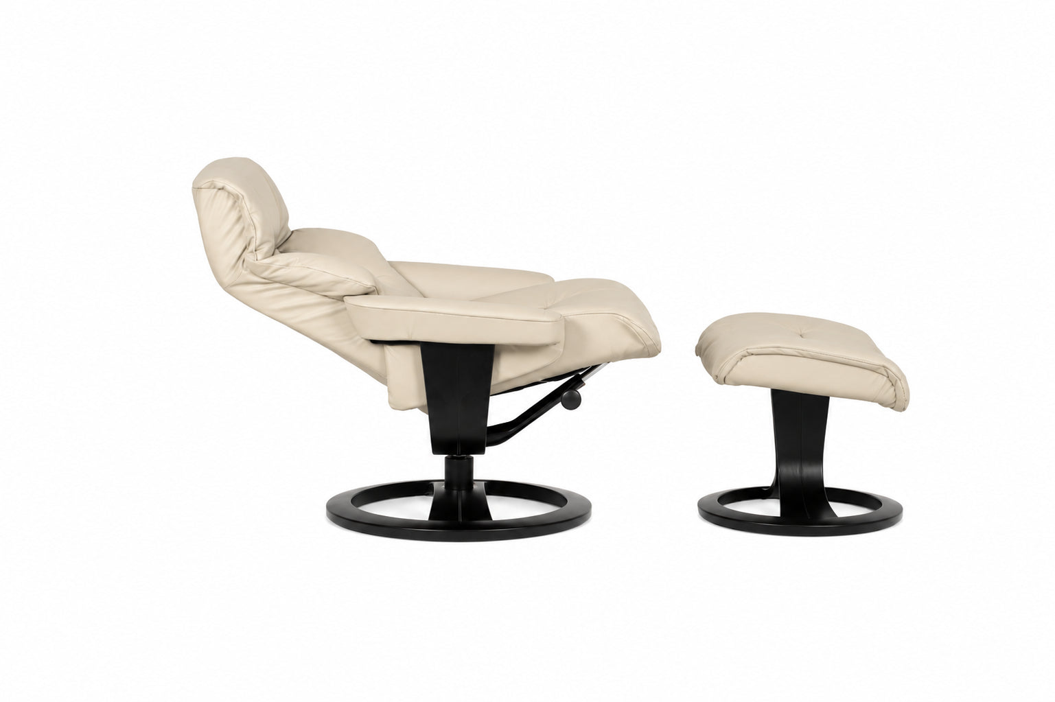 Magic Recliner in grace sandstone