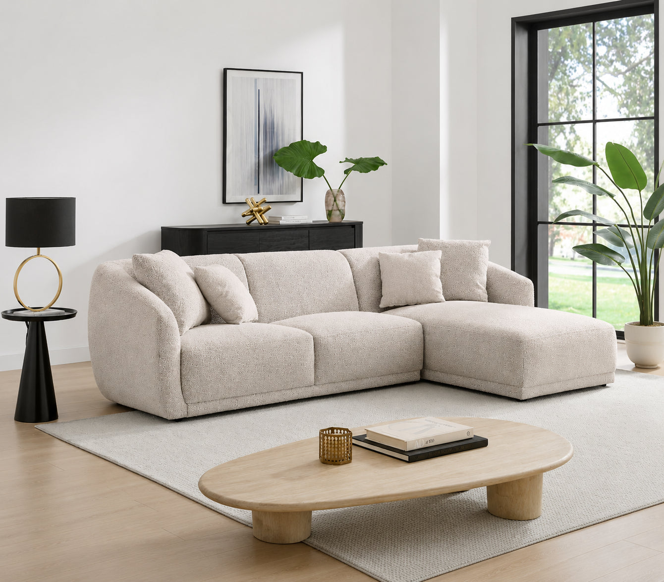 Stavelle Sofa
